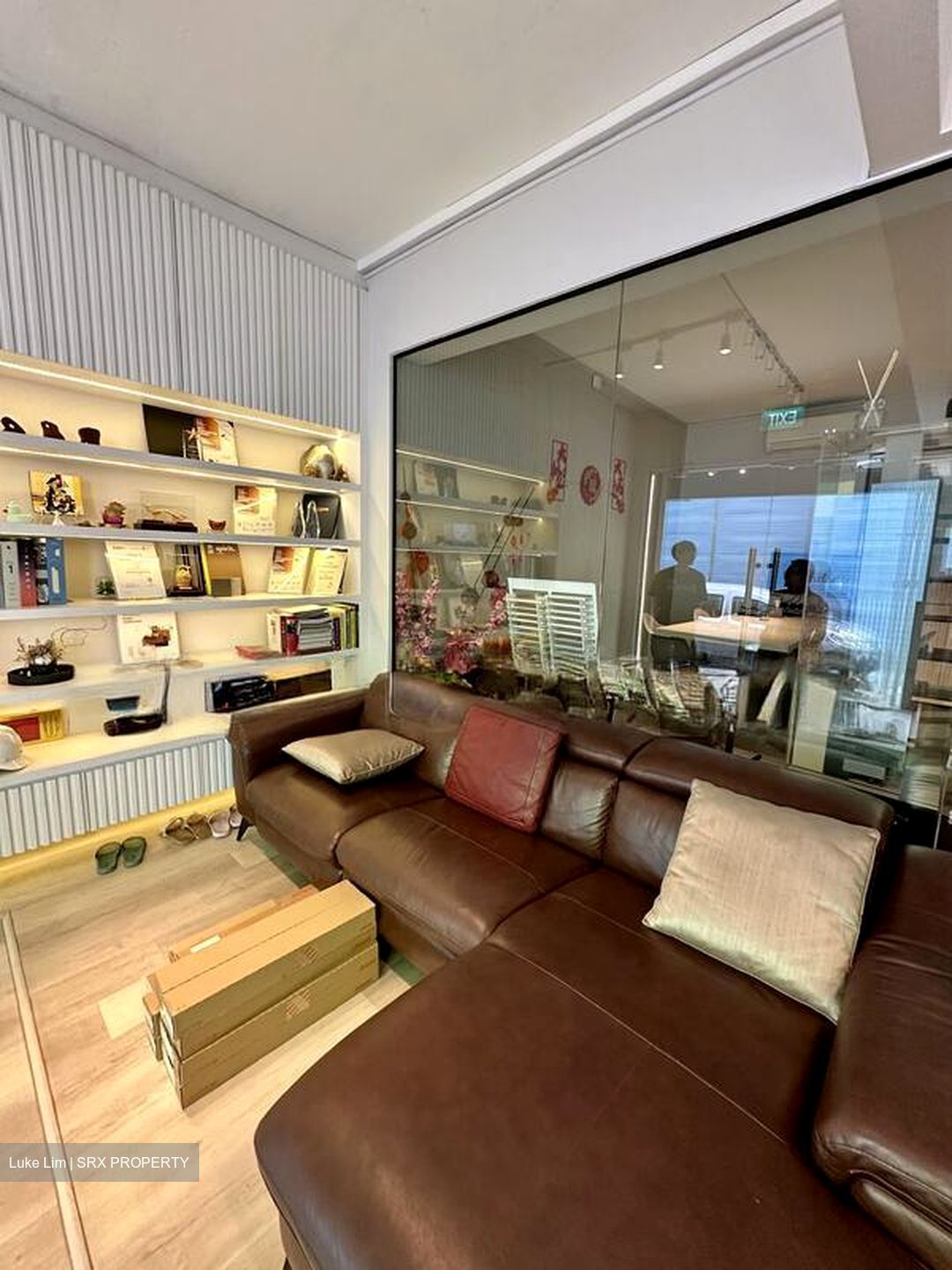 Eng Aun Mansion (D11), Shop House #503526351